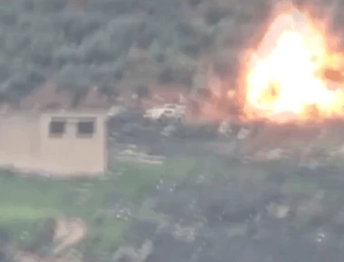 Βίντεο: Το YPG καταστρέφει όχημα του FSA